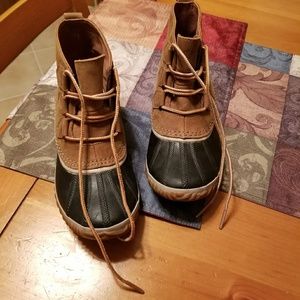 Sorel rain boot